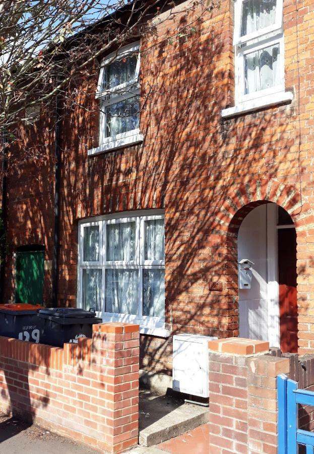 Castle Quarter 2 Bedford Ngoại thất bức ảnh